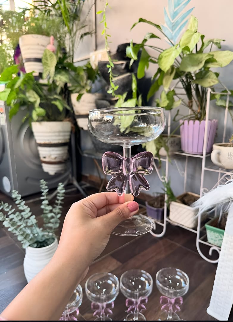 Bow Belle Glass