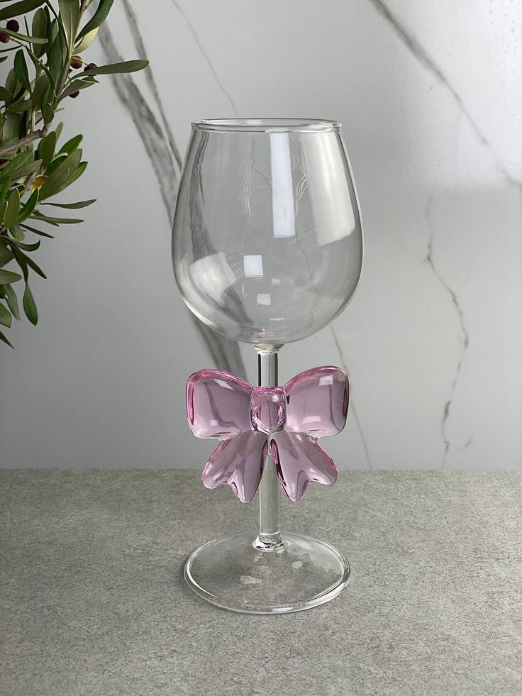 Wine Bow Glass