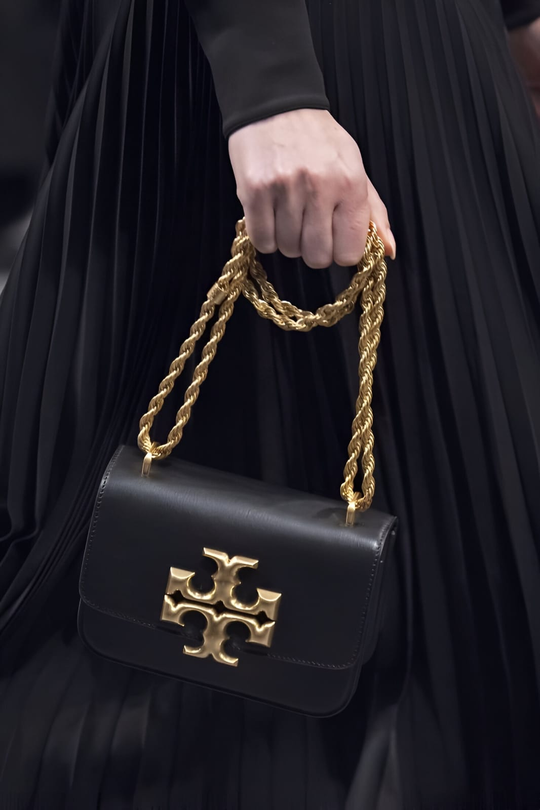 Tory Burch Elenor Convertible Shoulder Bag